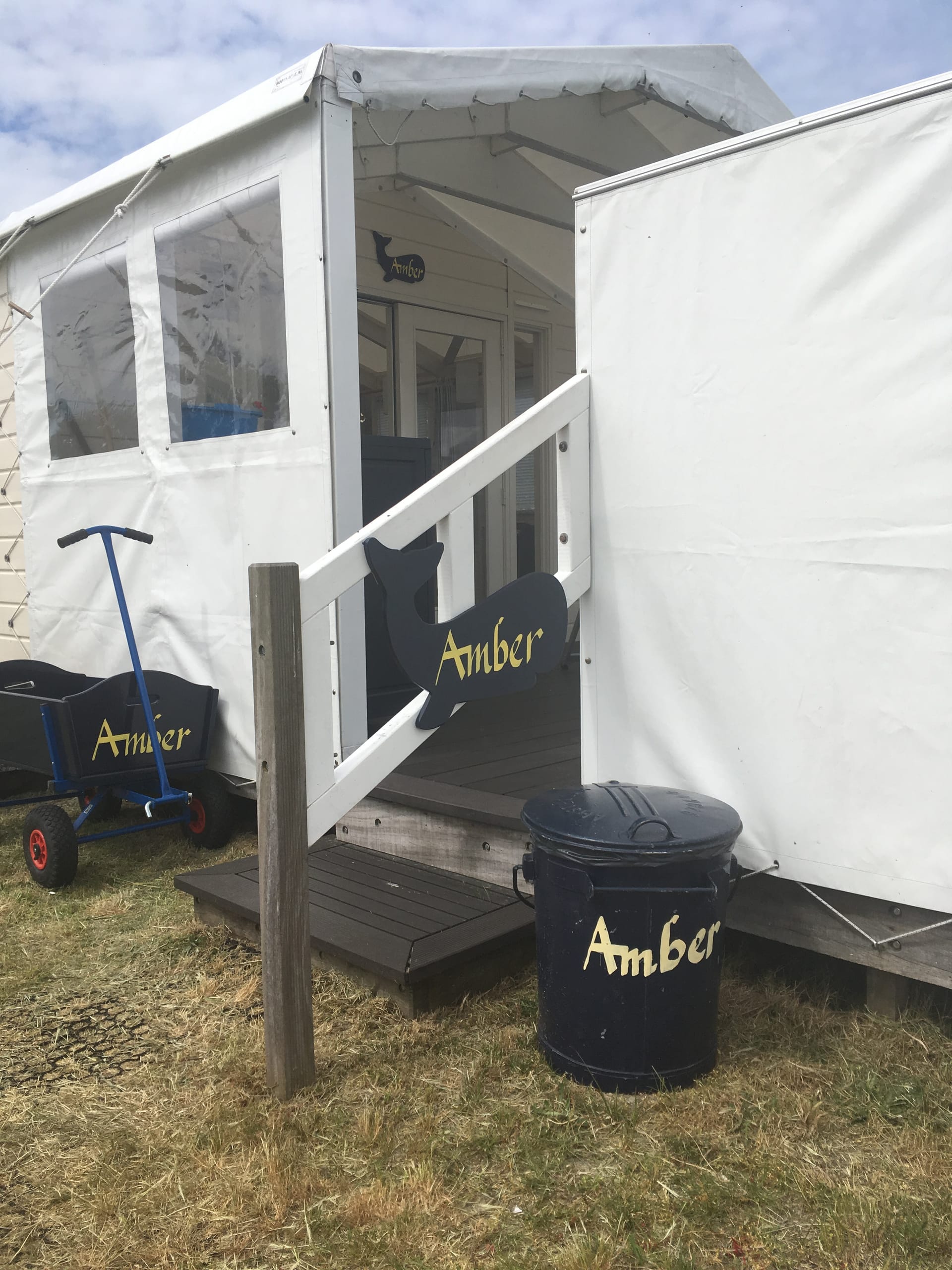 Tenthuis Amber